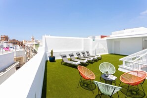 شقة | 1 غرفة نوم وأسرّة أطفال/رضّع (مجانًا)