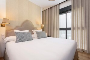 Apartment | 3 bedrooms, Internet - Exclusive Apartment Near Torre del Oro Betis Xiii (Seville)