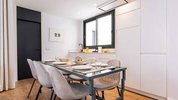 Apartment | 3 bedrooms, Internet