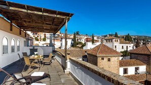 Apartment | 3 bedrooms, Internet - Fabulous Penthouse Prime Location 3 Bd Private Terrace Views to Alhambra Tico Plaza Nueva (Granada)