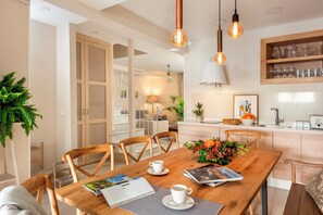 公寓 | 4 間睡房、互聯網