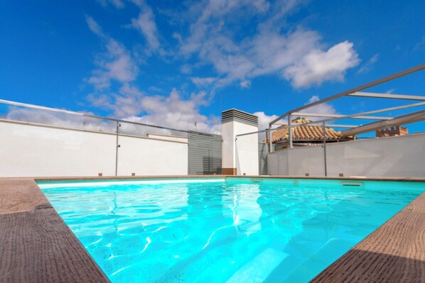 Apartment | 3 bedrooms, Internet