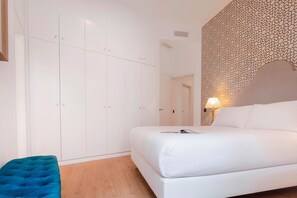 Apartment | 3 bedrooms, Internet - Fantastic 3 bd Apartment in the Heart of Seville Goyeneta (Seville)