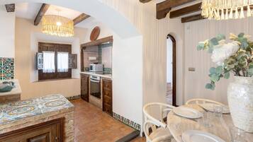 House | 3 bedrooms, Internet