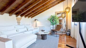 House | 3 bilik tidur, Internet