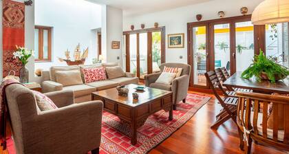 House 4 Bd Terrace Great Location Puerta Real Sevilla