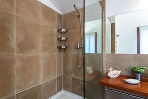 House | 4 bedrooms, Internet - House 4 Bd Terrace Great Location Puerta Real Sevilla (Seville)