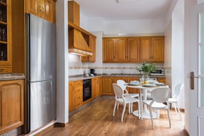 Apartamento | 4 quartos, acesso à internet de alta velocidade