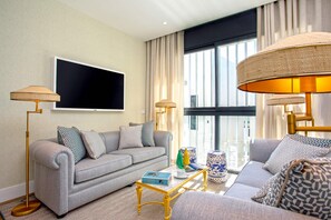 Apartment | 3 bedrooms, Internet - Luxury Apartment Near Torre del Oro Betis Xxiii (Seville)