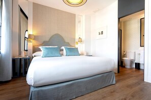 شقة | 2 عدّة غرف نوم وأسرّة أطفال/رضّع (مجانًا)