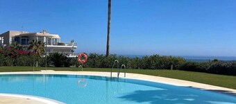 Luxury Apartment With Sea View