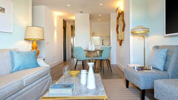 Apartment | 2 bedrooms, Internet