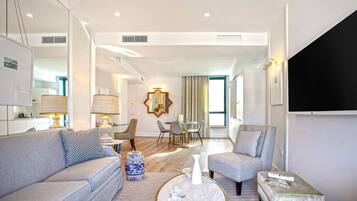 Apartment | 2 bedrooms, Internet