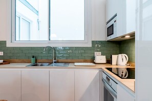 Apartment - Magnificent 4 Bedroom Apartment in Cadiz Center San Antonio V (Cádiz)