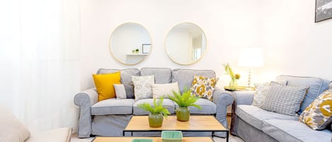 Apartment | 2 bedrooms, Internet