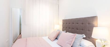 2 bedrooms, Internet