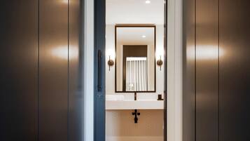 Apartment | 2 bedrooms, Internet