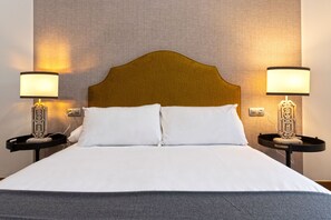 2 عدّة غرف نوم وخدمة الإنترنت