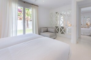 4 bedrooms, Internet - Lux Villa With Private Pool and Garden El Noruego (Marbella)