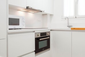 公寓 | 1 間臥室、網路服務