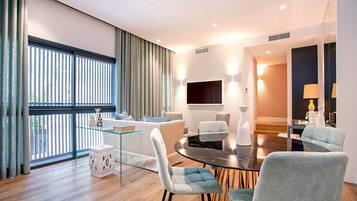 Apartment | 2 bedrooms, Internet