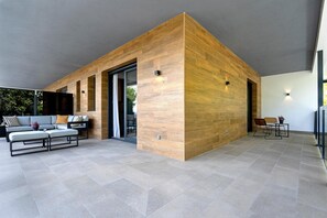 1 habitación y acceso a internet 