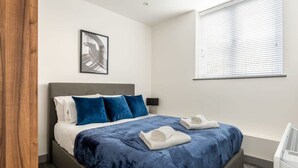1 soverom, strykejern/-brett, reiseseng for barn og wi-fi (inkludert)