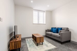 TV - Bright & Cosy Apartment in Leeds! Free Parking (Leeds)