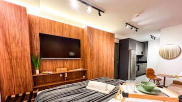 Basic Studio | Wi-fi percuma, cadar katil