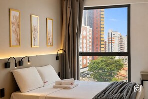 Studio | Free WiFi, bed sheets - Simple Smart - LikeHome Hospedagens (João Pessoa)