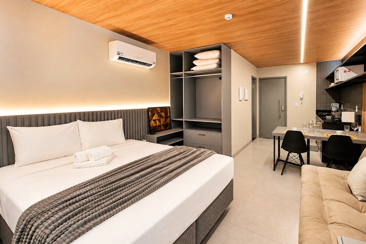 Studio | WiFi (free), bed sheets