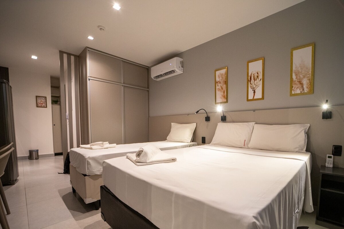 Studio | WiFi (free), bed sheets
