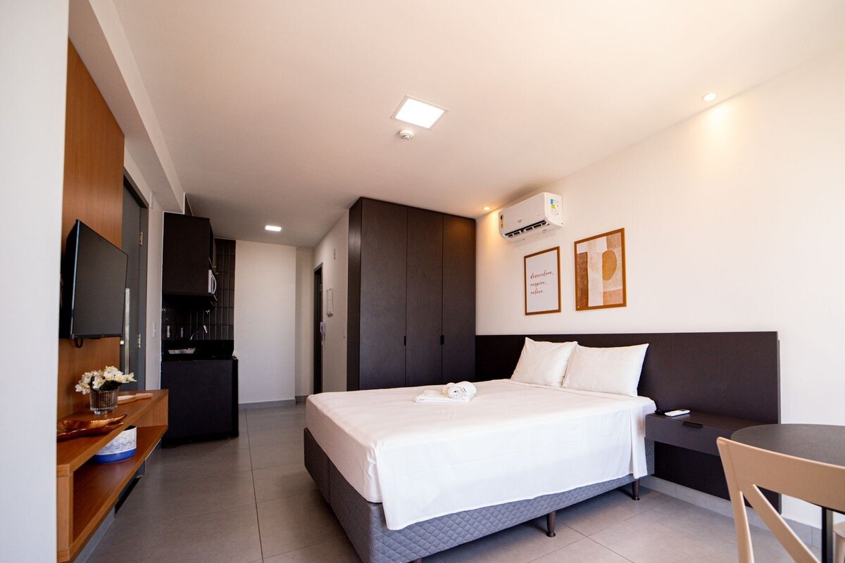 Basic Apartment | WiFi (free), bed sheets