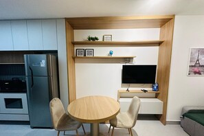 Dining - Simple Smart - LikeHome Hospedagens (João Pessoa)