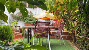 Family Quadruple Room, City View | Desk, laptop workspace, blackout drapes, free WiFi - Amira's House Cusco (Cusco)