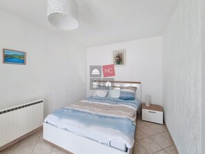 4 bedrooms, iron/ironing board, free WiFi - VILLA AVEC PISCINE LES ÉCUREUILS (Le Plan-de-la-Tour)