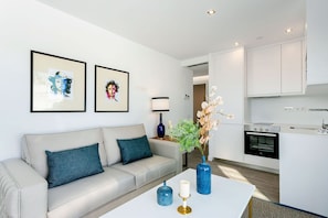 Apartment | 2 bedrooms, Internet - Outstanding Penthouse With Private Terrace Near the Cathedral Mateos Gago V (Seville)