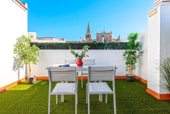 Apartment | 2 bedrooms, Internet - Prime Location 2 bd Apartm With Terrace Arfe Terrace II (Seville)