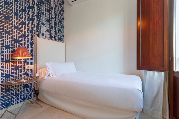 Apartment | 2 bedrooms, Internet - Prime Location 2 bd Apartm With Terrace Arfe Terrace II (Seville)