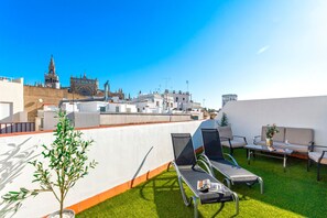 Apartment | 2 bedrooms, Internet - Prime Location 2 bd Apartm With Terrace Arfe Terrace (Seville)