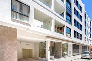 Apartment | 2 bedrooms - Spectacular Apartment With Parking Terrace Pool Maria Zambrano (Málaga)