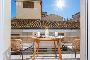 Apartment | 4 bedrooms, Internet - Spacious Apartment in Granada Center San jer Nimo (Granada)