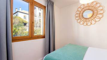 4 bedrooms