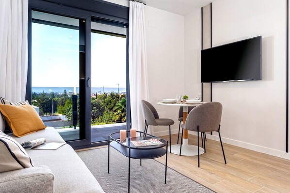 2 bedrooms, Internet - Spectacular 2 BD With 2 Terraces Pool and Parking Arruzafa Viii (Córdoba)