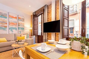 1 bedroom - Stunning One-bedroom Apartment Near the Cathedral Zacatin 101 (Granada)