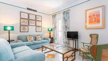 House | 6 bedrooms