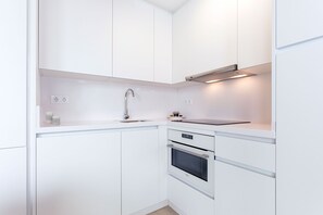 2 bedrooms, Internet