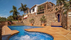 Unclassified image, 4 of 23, button - Villa Viewpoint Private Pool Sleeps 6 Views (Frigiliana)