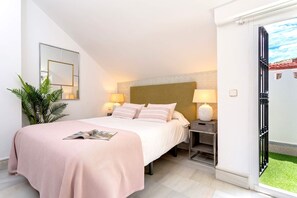 4 bedrooms - Wonderful 4 Bd House Prime Location in the old Town Tetu n Marbella (Marbella)