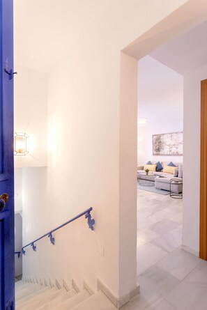 4 bedrooms - Wonderful 4 Bd House Prime Location in the old Town Tetu n Marbella (Marbella)